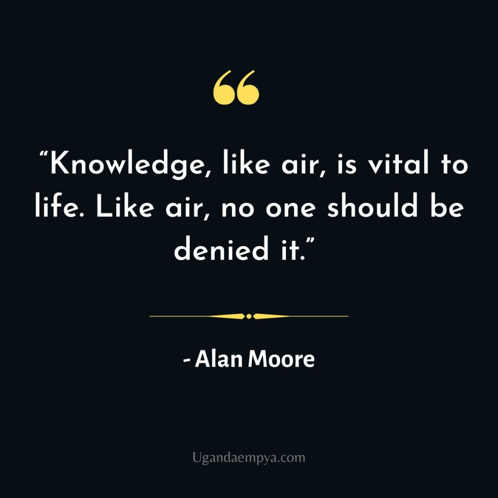  Alan Moore